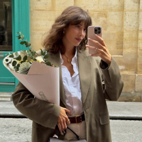 μοντέρνο γαλλικό μανικιούρ