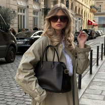 σαμπουάν για βαμμένα μαλλιά