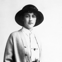 Αγκάθα Κρίστι, ιστορία