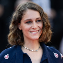 Σοκάρει η Αριάν Λαμπέντ: “Έχω υποστεί δύο βιασμούς και ανεπιθύμητα αγγίγματα στην εφηβεία”