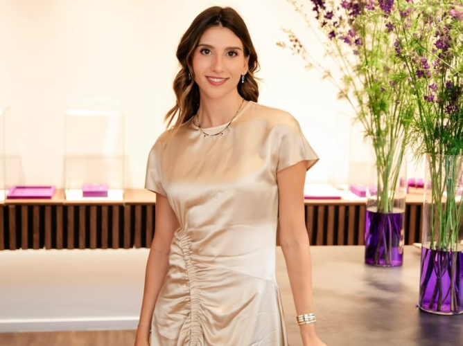 Η Ελίνα Αφεντάκη στο JennyGr: «Τα κοσμήματά μου είναι η φωνή μου και θέλω να γίνουν και η φωνή κάθε γυναίκας που τα φοράει» 