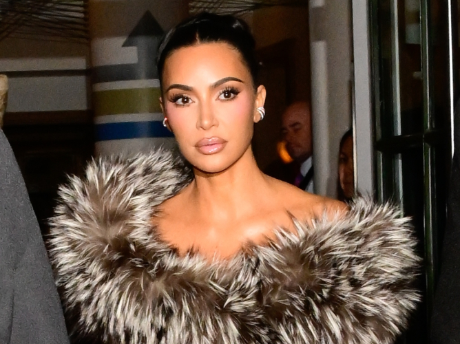 Η Κιμ Καρντάσιαν δεν είναι πια single - Ένα ρομαντικό ειδύλλιο με τον Λιούις Χάμιλτον μόλις ξεκίνησε