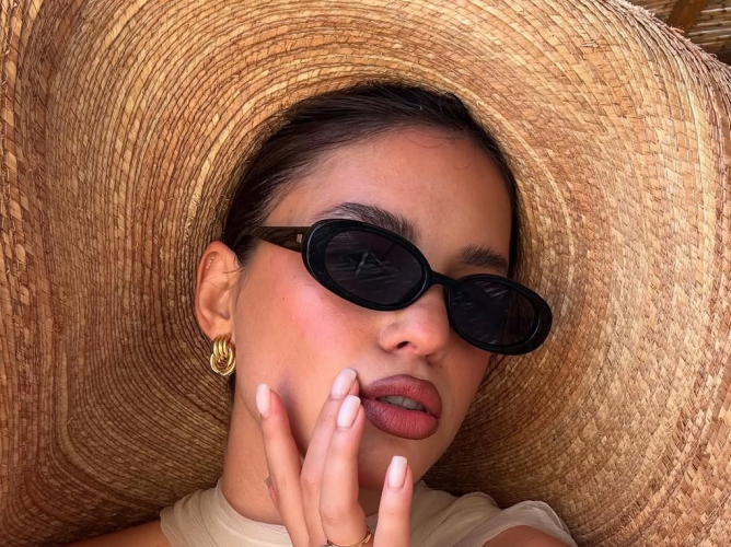 όμπρε ροζ νύχια