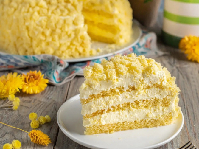 Τούρτα Μιμόζα: Το ιταλικό γλυκό-σύμβολο για την Ημέρα της Γυναίκας