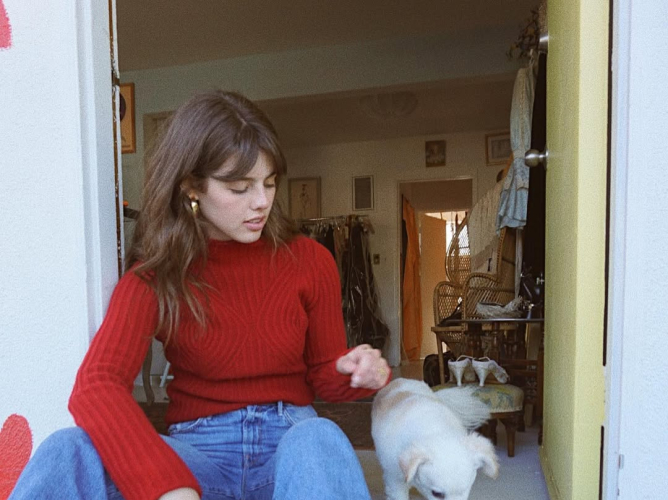 Sunday Inspo: 7 looks με έμπνευση το κόκκινο χρώμα για να μπεις σε πασχαλινό mood