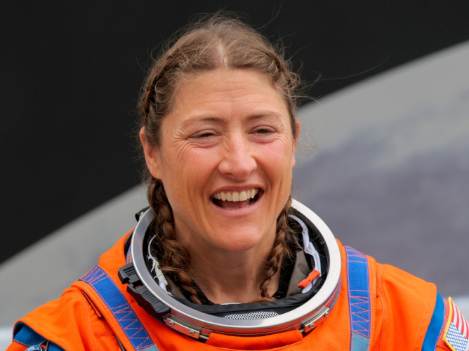 Artemis II: Οι γυναίκες - “κλειδιά” πίσω από τη σεληνιακή αποστολή που αλλάζει την ιστορία