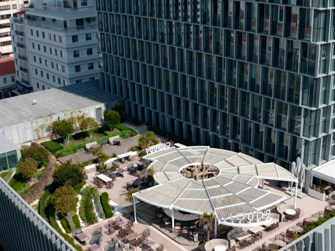 Ψάχνεις για ένα fancy καφέ-εστιατόριo με πιάτο τη θάλασσα και απόλυτα value for money γαστρονομικές επιλογές: Σε έχουμε