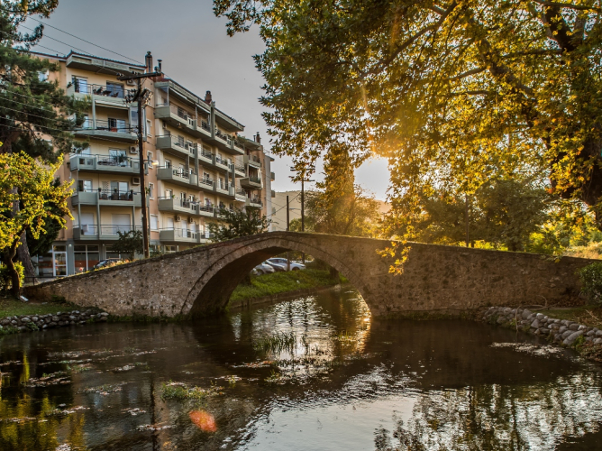 Έδεσσα: Οι καταρράκτες, τα αξιοθέατα και όσα αξίζει να δείτε στην πόλη των νερών