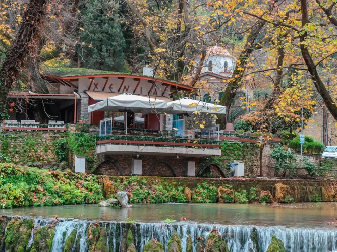 Πασχαλινή απόδραση στη Λιβαδειά - Η κορωνίδα της ρουμελιώτικης παράδοσης