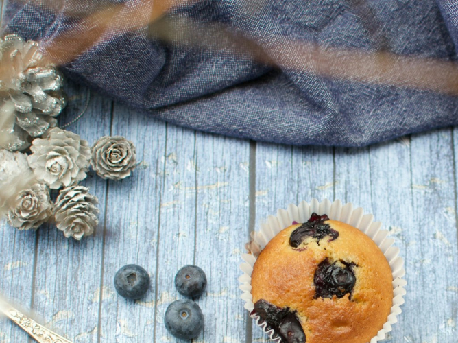Αυτά τα αφράτα muffins είναι ο πιο απολαυστικός και θρεπτικός τρόπος να ξεκινήσεις τη μέρα σου