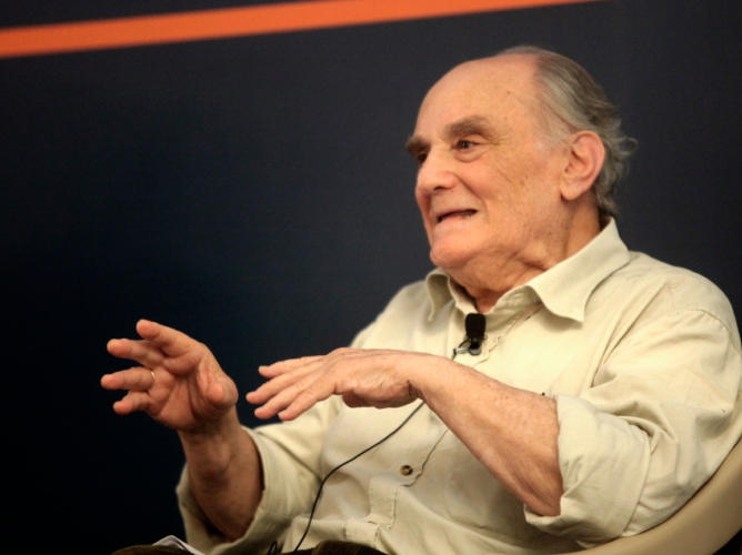 Στέλιος Ράμφος: “Έφυγε” στα 87 του ο σπουδαίος συγγραφέας και στοχαστής