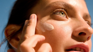 NIVEA SUN UV Derma Skin Clear SPF50+: Αντηλιακή προστασία για επιδερμίδες με τάση για ατέλειες
