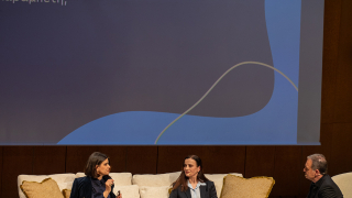 Εύα Νάθενα & Καρυοφιλιά Καραμπέτη - Women's Forum 2025