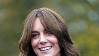 Συγκινεί η Κέιτ Μίντλετον για την Παγκόσμια Ημέρα Καρκίνου: “Να θυμάστε πως δεν είστε μόνοι”