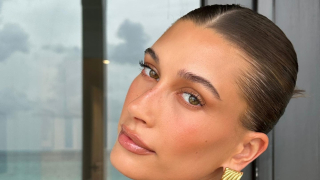 Slick-Back Bun