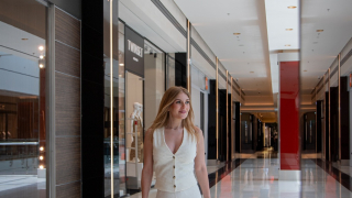 Καλοκαίρι στην πόλη: Τα key fashion items που θα κάνουν τη διαφορά
