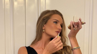 χρώματα κραγιόν