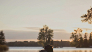 Τα 5 αλάνθαστα σημάδια που δείχνουν ότι σε κάποιον αρέσεις, σύμφωνα με ειδικό