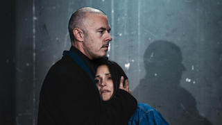 Σάρα Κέιν: Η θεατρική συγγραφέας που μας προκαλεί να κοιτάξουμε κατάματα τη βία