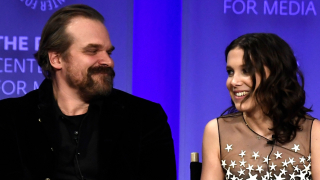 Ντέιβιντ Χάρμπορ: Τι έλεγε για την Μίλι Μπόμπι Μπράουν πριν την καταγγελία της 