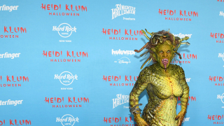 Χάιντι Κλουμ: Μεταμορφώθηκε σε επιβλητική Μέδουσα για χάρη του φετινού Heidiween