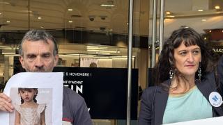 Σφοδρές αντιδράσεις με την Shein: Πωλούσε παιδική κούκλα ύψους 80 εκ. ως σεξουαλικό παιχνίδι για άντρες