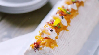 Αλμυρός χριστουγεννιάτικος κορμός: Η συνταγή για ένα εντυπωσιακό ορεκτικό