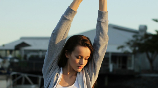 Κρεατίνη vs πρωτεΐνη: Ποια είναι καλύτερη για μυϊκή δύναμη και αποκατάσταση