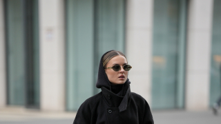 Πώς να φορέσεις το snood, τη μεγαλύτερη τάση του χειμώνα – 10 looks για να εμπνευστείς