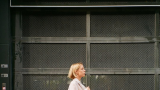 Πώς να επαναφέρεις το λευκό χρώμα στα ρούχα σου για να δείχνουν σαν καινούργια