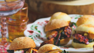 Έχετε δοκιμάσει σάντουιτς με χταπόδι; Η γκουρμέ συνταγή που αξίζει να δοκιμάσετε