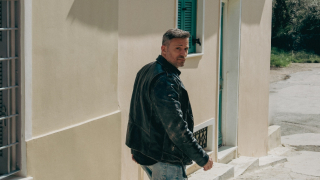 Πάρις Θωμόπουλος: “Στην Ελλάδα μιλάμε για τη διαφορετικότητα, αλλά δεν την ακούμε πραγματικά”