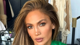 ποιο χρώμα μαλλιών μικροδείχνει