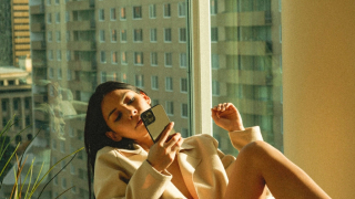 Μήπως προσποιείσαι ότι είσαι καλά για χάρη του Instagram;