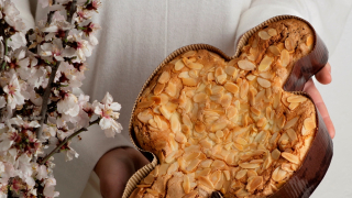 Κολόμπα: Το τσουρέκι των Ιταλών που έχει σχήμα περιστεριού