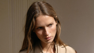 Last minute shopping: H ολόσωμη φόρμα που θα φορέσεις στην Ανάσταση και θα κρατήσεις και το καλοκαίρι