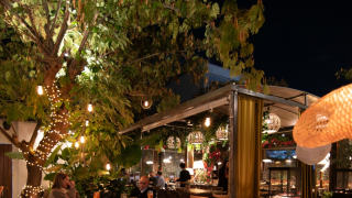 Από γάμους και βαφτίσεις μέχρι brand activations: Ο χώρος στην Αθήνα που δίνει ταυτότητα σε κάθε σου event