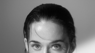 Η Κέιτι Πέρι πρωταγωνιστεί στη νέα καμπάνια του οίκου Balenciaga