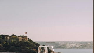 Βρήκα πώς να μετατρέψεις το μπαλκόνι σου σε aesthetic μπαρ με μια μόνο αγορά από Praktiker